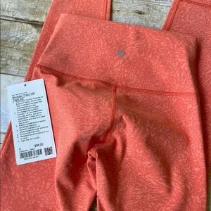 Lululemon Women Wunder Train HR Tight 25” Size 2 NWT Warm Coral